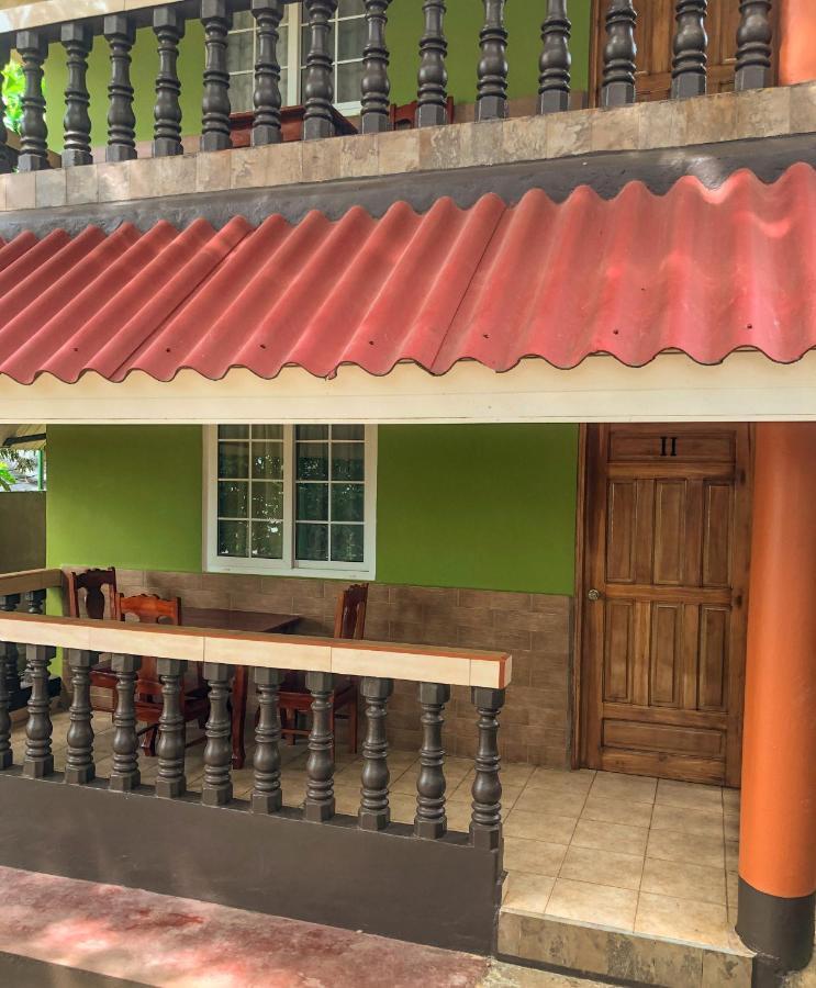 Hostal Familiar Rolo Санта Каталина Екстериор снимка