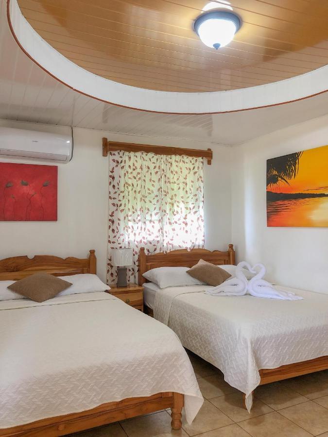 Hostal Familiar Rolo Санта Каталина Екстериор снимка