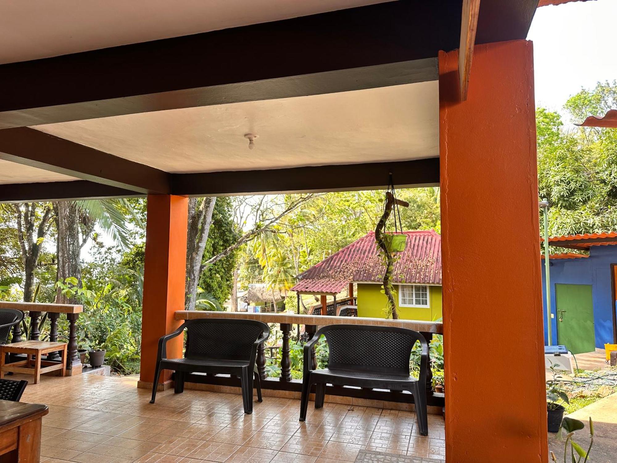 Hostal Familiar Rolo Санта Каталина Екстериор снимка